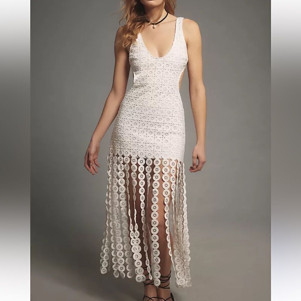 Delfi Collective Sleeveless V-Neck Cutout Dress in white NWT S